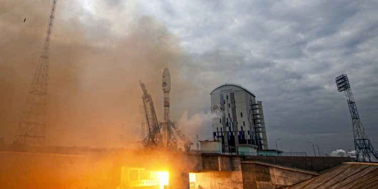 Rus uzay aracı Luna-25 Ay'a çarptı, Moskova'nın yarım asır sonraki misyonu başarısızlıkla sonuçlandı