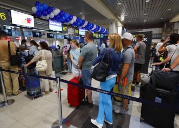 Rusya, Moskova hava sahasında 2 İHA imha etti, başkentte hava trafiği bir süre aksadı