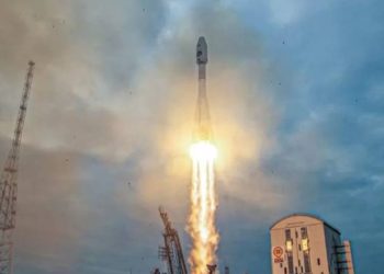 Rusya'nın uzay aracı kontrolden çıkıp Ay'a çakıldı