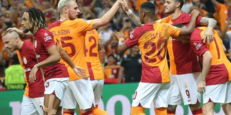 Şampiyonlar Ligi’ne kalan Galatasaray’dan 14 yıl sonra bir ilk