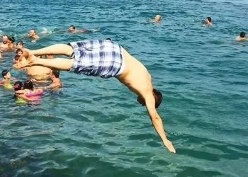 Sarıyer'de denize girmek yasaklandı