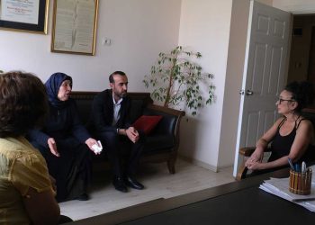 Şenyaşar ailesi Ankara Barosu ve İHD ile görüştü