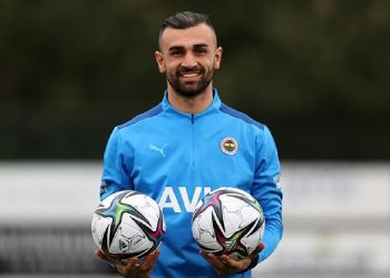 Serdar Dursun Fenerbahçe'den ayrıldı!