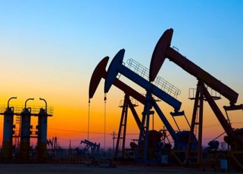 Suudi Arabistan’dan petrol fiyatlarına zam