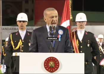 Tayyip Erdoğan: Türkiye’yi mülteci akınlarıyla sıkıştırma senaryolarını boşa çıkarıyoruz