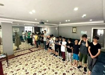 Tepkilerin ardından tarikattan geri adım: Çocukları devlete teslim ettiler