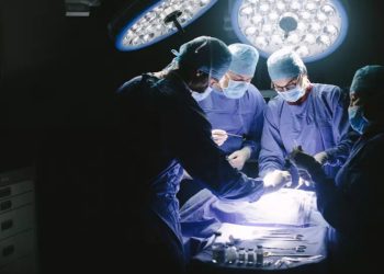 Tıp dünyasını şaşırtan olay: Bir kadının beyninden canlı solucan çıkarıldı