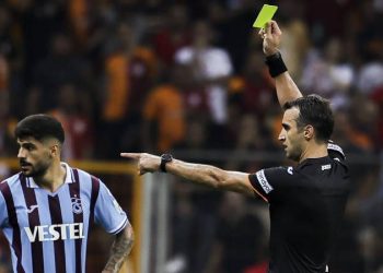 Trabzonspor'dan Dursun Özbek'e tepki ve TFF'ye çağrı