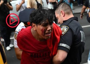 Ücretsiz oyun konsolunu duyan geldi: New York'ta  Twitch yayıncısının hediye dağıtımında arbede