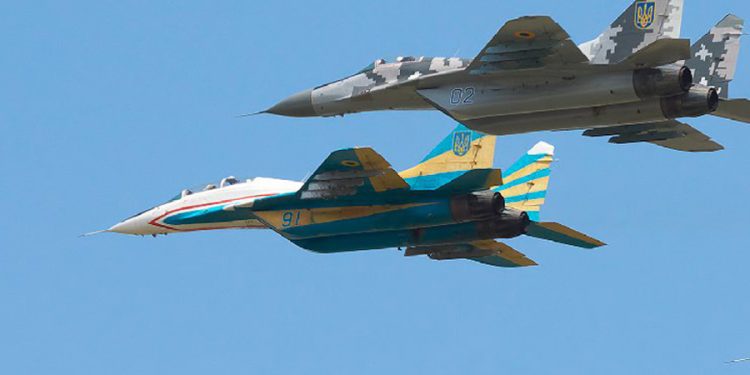 Ukrayna ordusuna ait savaş uçakları havada çarpıştı