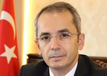 Vali yardımcılığına atanan kaymakamdan dikkat çeken paylaşım: Çaldıklarınız burnunuzdan gelsin