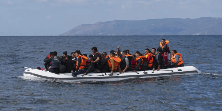 Yeni göç anlaşması Meclis gündeminde... CHP'li Derici'den Yerlikaya'ya sorular: Mutabakatın içeriğini neden kamuoyuna açıklamadınız?