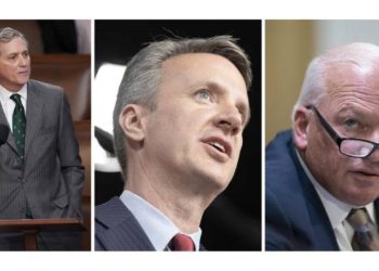 Yıllar sonra ilk: ABD Kongre üyeleri, Türkiye'den sınırı geçerek Suriye'ye girdi