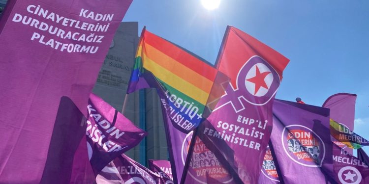 Kadın Cinayetlerini Durduracağız Platformu’nun kapatılması talebi reddedildi