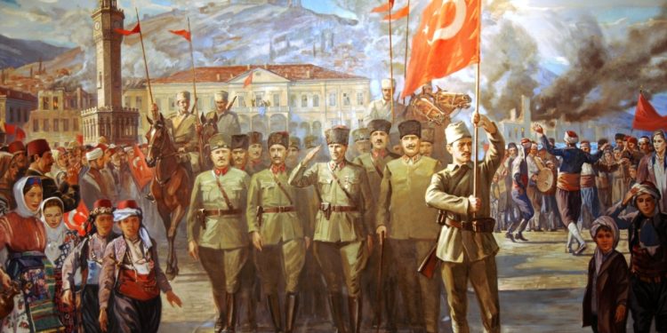 Kuruluşun ve kurtuluşun şehri İzmir