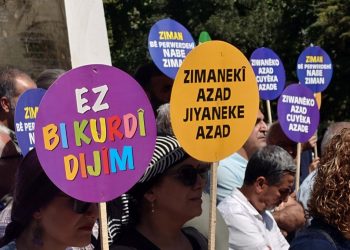 Okullar açılırken Diyarbakır’dan anadilde eğitim talebi