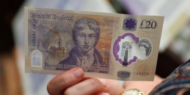 18 yaşındaki genç, bir günlüğüne milyoner oldu: Banka hesabına bakınca gözlerine inanamadı