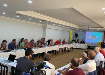 ‘Kaynaklar savaşa aktarılmasaydı depremin faturası ağır olmazdı’