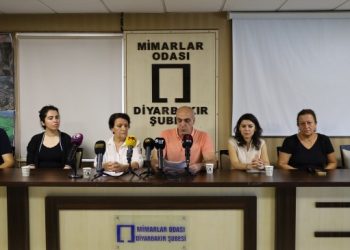 ‘Surlar ve Hevsel Bahçeleri’ndeki yanlıştan dönün’