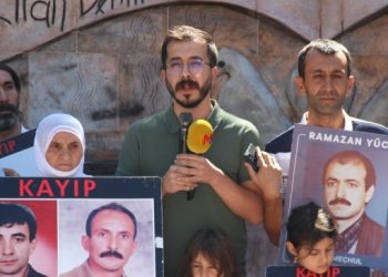 Kayıp yakınları: Atalay ve Tan’ın failleri bulunsun