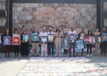 Kayıp yakınları: Geçmişle yüzleşilmeli