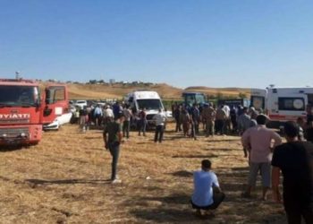 5 kişi girdikleri kuyuda zehirlendi