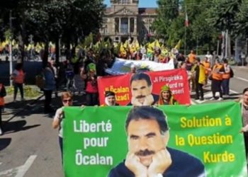Kürtler Avrupa’da tecride karşı alanlarda