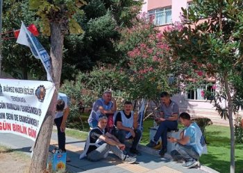 İşten çıkarılan madencinin eylemi sürüyor