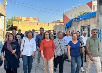 30 yıl sonra tahliye edilen İldem’e kitlesel ziyaret