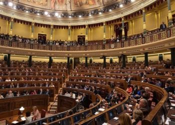 Katalanca, Baskça ve Galiçyaca ilk kez İspanya meclisinde