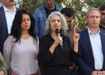 Mereş’i ziyaret eden Uçar: Alevi köylerine yardım gitmedi