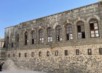 Şirnex Barosu Dengbêj Evi için mahkemeye başvurdu