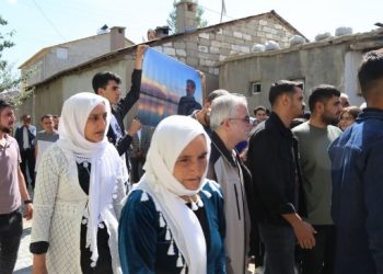 Temel’in taziyesine kitlesel ziyaret