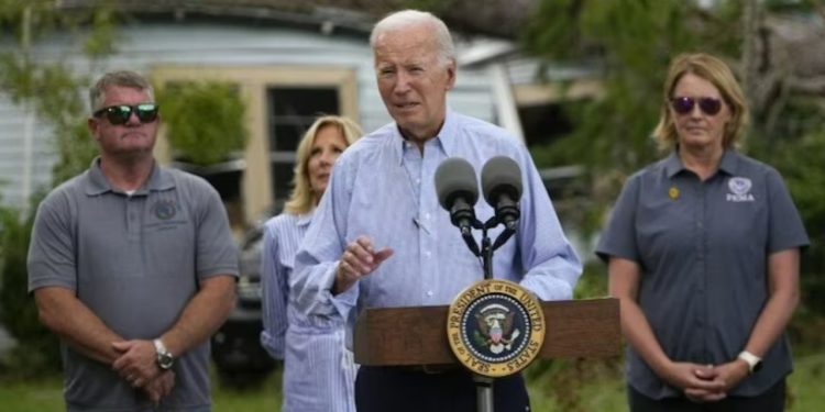 ABD Başkanı Biden, Idalia Kasırgası’nın vurduğu Florida’yı ziyaret etti