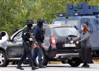 ABD, Sırbistan'ı Kosova sınırındaki güçlerini geri çekmeye çağırdı