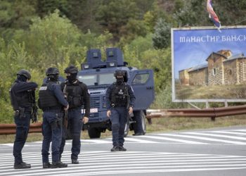 ABD ve AB, Kosova polisine yönelik saldırıyı kınadı; Rusya, Sırplara destek açıklaması yaptı