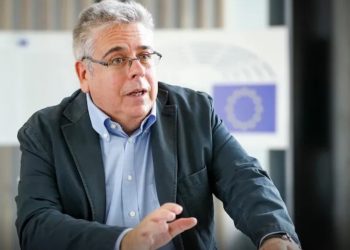 AB’den Yargıtay’ın Osman Kavala kararına sert tepki: AİHM kararlarının uygulanmaması ‘tam bir felaket’