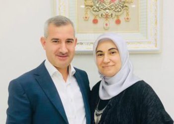 AKP’li Belediye Başkanı’nın eşine memurluk kıyağı: İşe gitmeden aylarca maaş almış