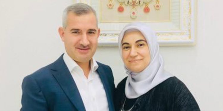 AKP’li Belediye Başkanı’nın eşine memurluk kıyağı: İşe gitmeden aylarca maaş almış