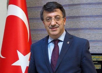 AKP'li vekiller Van'ı parselledi: Akrabaları her yerde