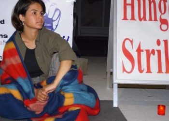 Açlık grevindeki Zaryab Paryani hastaneye kaldırıldı