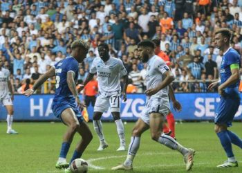 Adana Demirspor Avrupa Konferans Ligi'ne veda etti