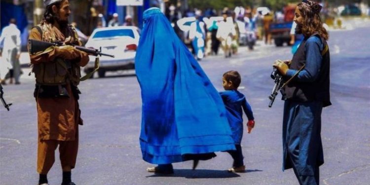 Afganistan Taliban yönetiminde nasıl değişti?