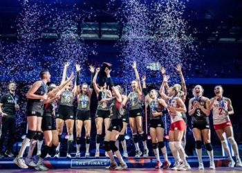 Akit yazarı milli takımı hedef aldı: Toplumun ‘sinir’ uçlarıyla oynama ‘küstahlığını’ gösteriyorlar