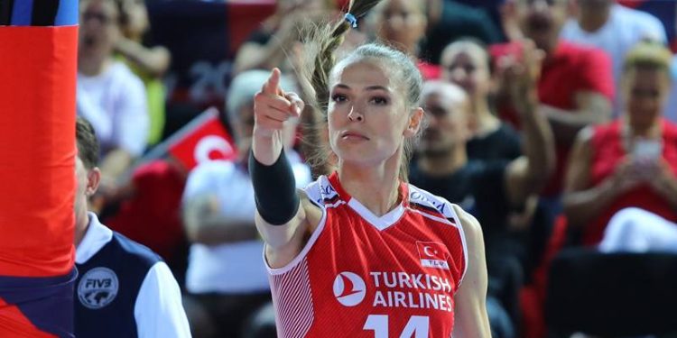 Ali Koç açıkladı: Eda Erdem'in heykeli dikilecek