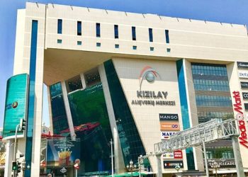 Ankara'nın göbeğinde yer alan Kızılay AVM iflas etti