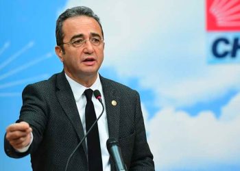 Atilla Kart’ın 2017 referandumu iddiasının odağındaki Bülent Tezcan: CHP ona iç hukuk için yetki verdi; AİHM’e götürecek başka heyetimiz vardı