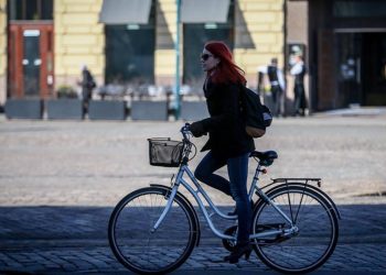 Avrupa’da gençler ortalama 26 yaşında kendi evini kuruyor