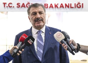 Bakan Koca duyurdu: Uzaktan sağlık uygulaması 'Telemedicine' başlıyor