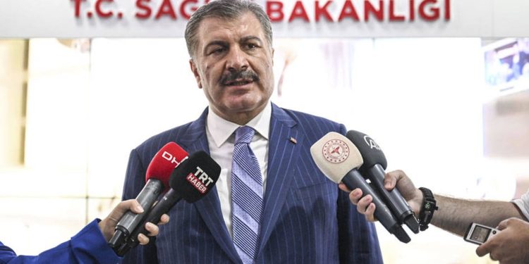 Bakan Koca duyurdu: Uzaktan sağlık uygulaması 'Telemedicine' başlıyor